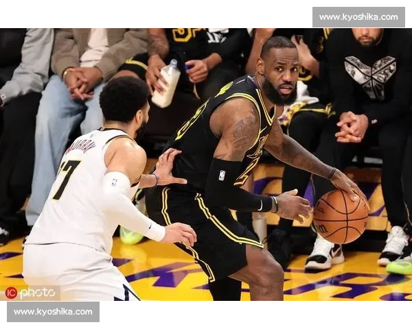 湖人对决掘金今日直播焦点战詹姆斯约基奇巅峰碰撞西部强强对话胜负走向引热议